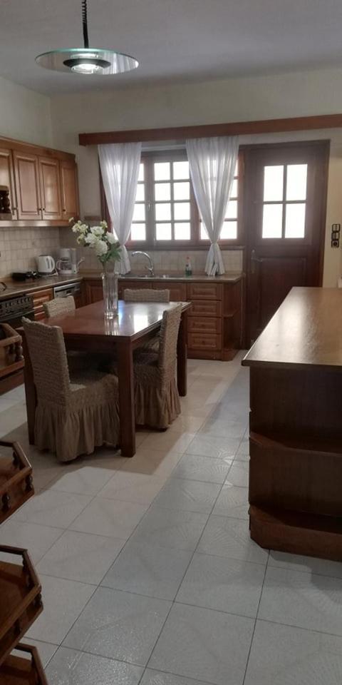 Spata Efi'S House Extérieur photo